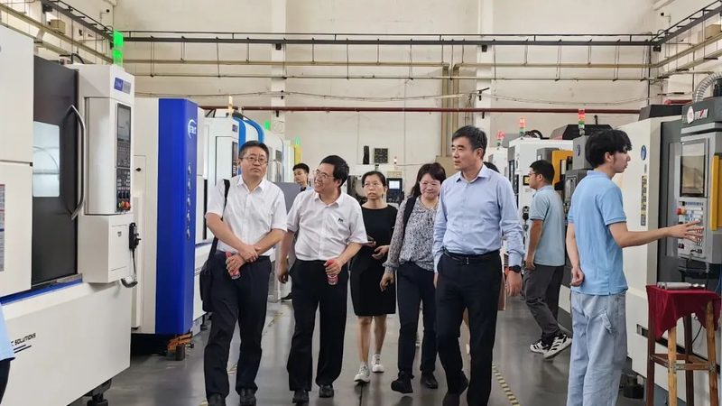 冲压设备润滑：手动与自动润滑的奥秘